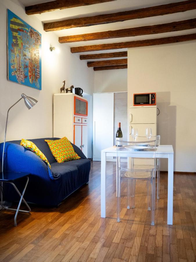 Apartmán Monolocale Sui Tetti Di Bologna - Via Indipendenza Exteriér fotografie