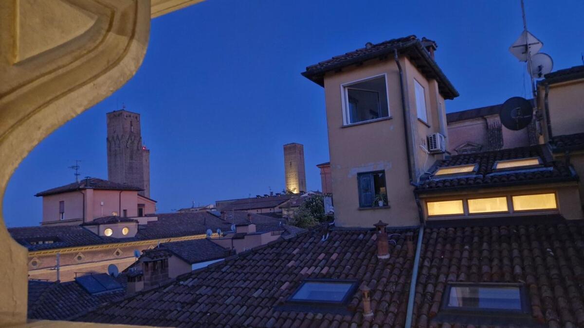 Apartmán Monolocale Sui Tetti Di Bologna - Via Indipendenza Exteriér fotografie
